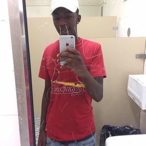 Meet your Posher, Jj